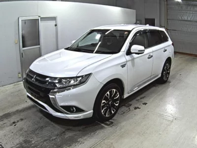 Mitsubishi OUTLANDER PHEV