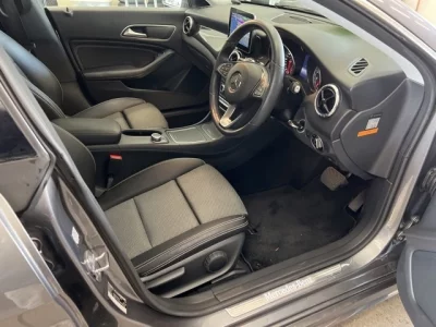 Mercedes-Benz CLA CLASS