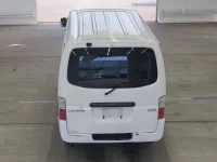 Nissan CARAVAN VAN лот № 2249 оценка RA  с аукциона в Японии 2