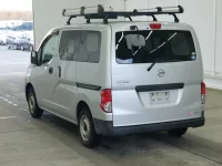 Nissan NV200 лот № 2212 оценка RA  с аукциона в Японии 1