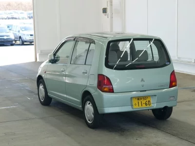 Mitsubishi MINICA