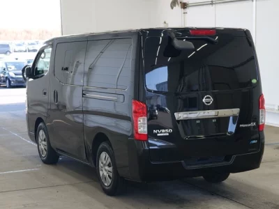 Nissan CARAVAN VAN
