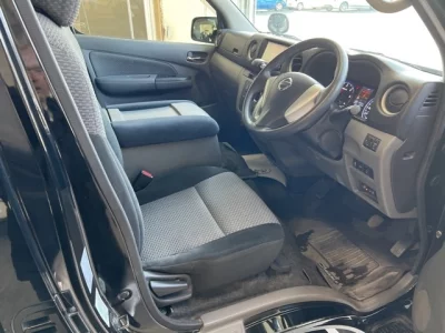 Nissan CARAVAN VAN