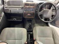 Mitsubishi PAJERO MINI лот № 2209 оценка 3  с аукциона в Японии 4
