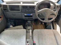 Nissan CLIPPER VAN лот № 2151 оценка 4  с аукциона в Японии 4