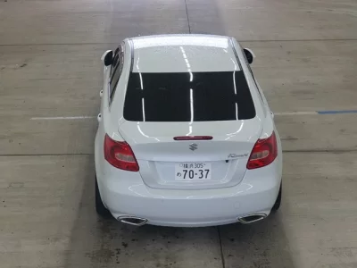 Suzuki KIZASHI