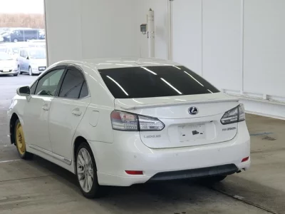 Lexus HS