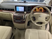 Nissan ELGRAND лот № 2192 оценка 3.5  с аукциона в Японии 4