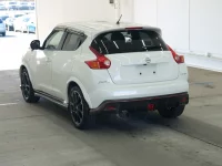 Nissan JUKE лот № 2311 оценка 4  с аукциона в Японии 1