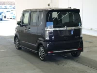 Honda N BOX лот № 2294 оценка 3.5  с аукциона в Японии 1
