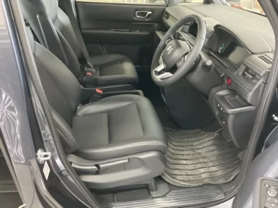 Honda STEP WAGON  с аукциона в Японии