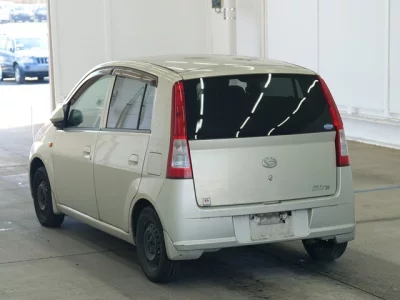 Daihatsu MIRA  с аукциона в Японии