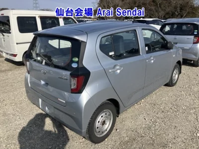 Daihatsu MIRA E S