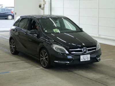 Mercedes-Benz B CLASS