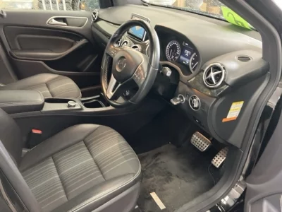 Mercedes-Benz B CLASS