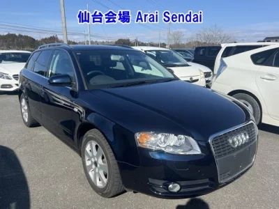 Audi A4  с аукциона в Японии