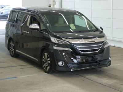 Toyota VELLFIRE  с аукциона в Японии