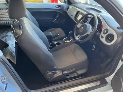 Volkswagen THE BEETLE