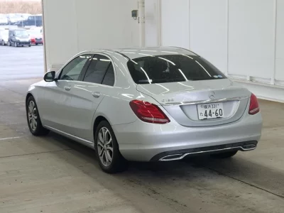 Mercedes-Benz C CLASS  с аукциона в Японии