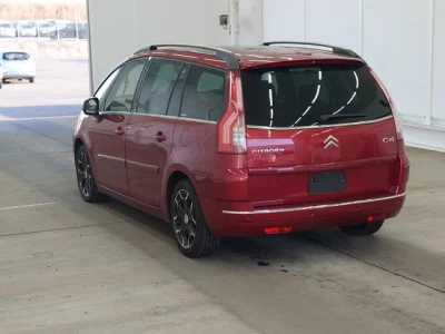 Citroen C4  с аукциона в Японии