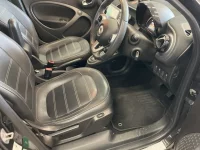 Smart FORFOUR лот № 5052 оценка 3.5  с аукциона в Японии 3