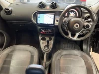 Smart FORFOUR лот № 5052 оценка 3.5  с аукциона в Японии 4