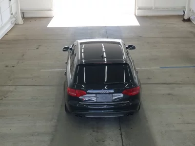 Audi S4  с аукциона в Японии