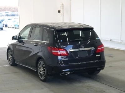Mercedes-Benz B CLASS