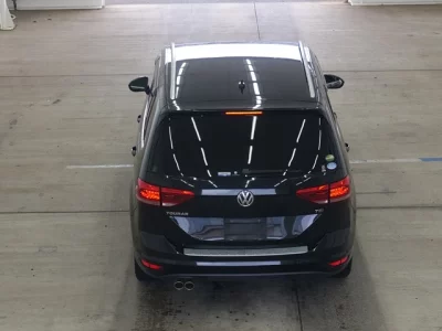 Volkswagen GOLF TOURAN