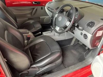 Volkswagen NEW BEETLE