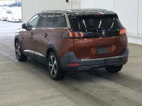Peugeot 5008 лот № 2183 оценка 4  с аукциона в Японии 1