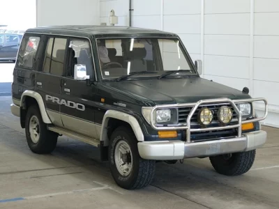 Toyota LAND CRUISER PRADO