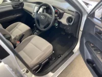 Toyota COROLLA AXIO лот № 2672 оценка 3.5  с аукциона в Японии 3