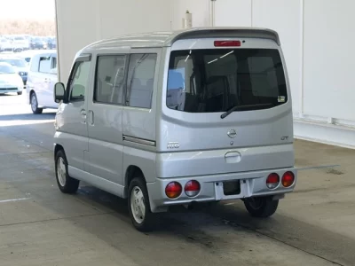 Nissan CLIPPER RIO