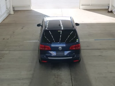 Volkswagen GOLF TOURAN