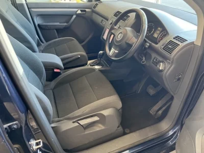 Volkswagen GOLF TOURAN