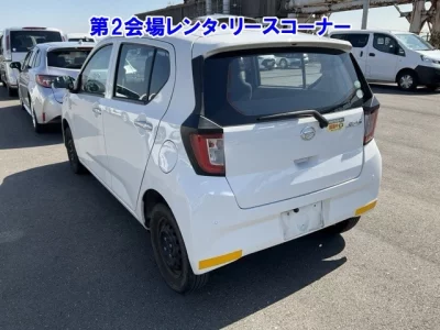 Daihatsu MIRA E S