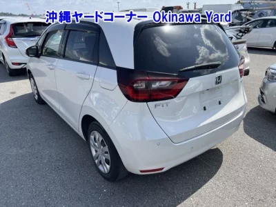 Honda FIT  с аукциона в Японии