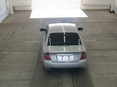Subaru LEGACY B4