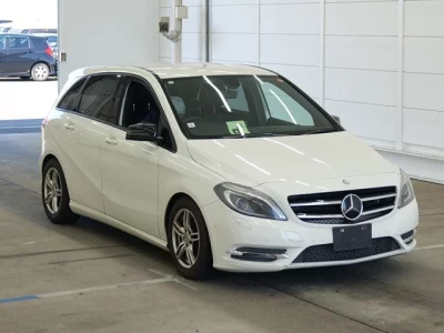 Mercedes-Benz B CLASS