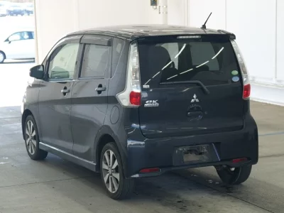 Mitsubishi EK CUSTOM