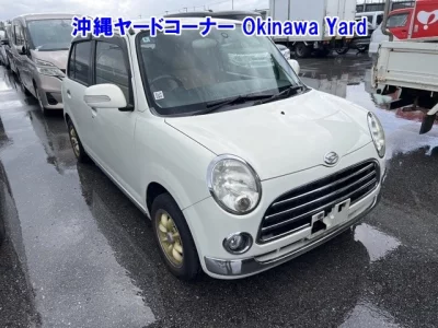 Daihatsu MIRA  с аукциона в Японии