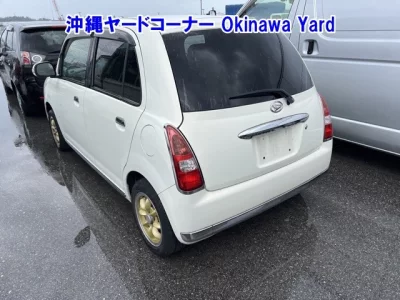 Daihatsu MIRA  с аукциона в Японии