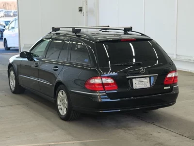 Mercedes-Benz E CLASS WAGON