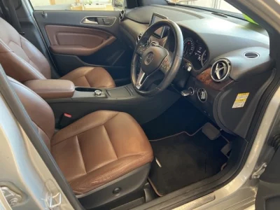 Mercedes-Benz B CLASS