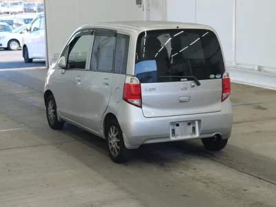 Honda LIFE  с аукциона в Японии