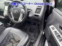 Toyota PRIUS ALPHA лот № 43211 оценка 3  с аукциона в Японии 5