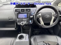 Toyota PRIUS ALPHA лот № 43211 оценка 3  с аукциона в Японии 2