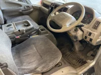 Toyota DYNA лот № 2906 оценка 3.5  с аукциона в Японии 3