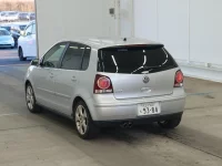 Volkswagen POLO лот № 2903 оценка 4  с аукциона в Японии 1